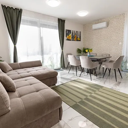 Apartment Dream Aliga Ii